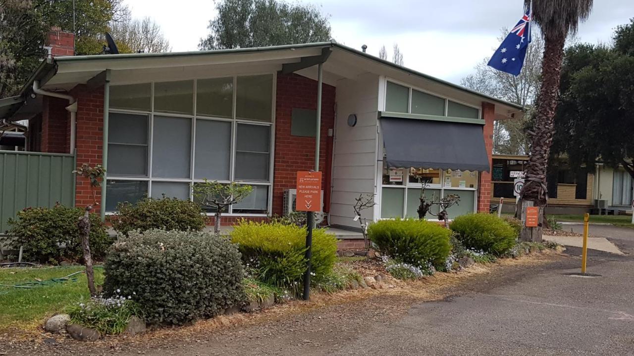 Myrtleford Holiday Park المظهر الخارجي الصورة