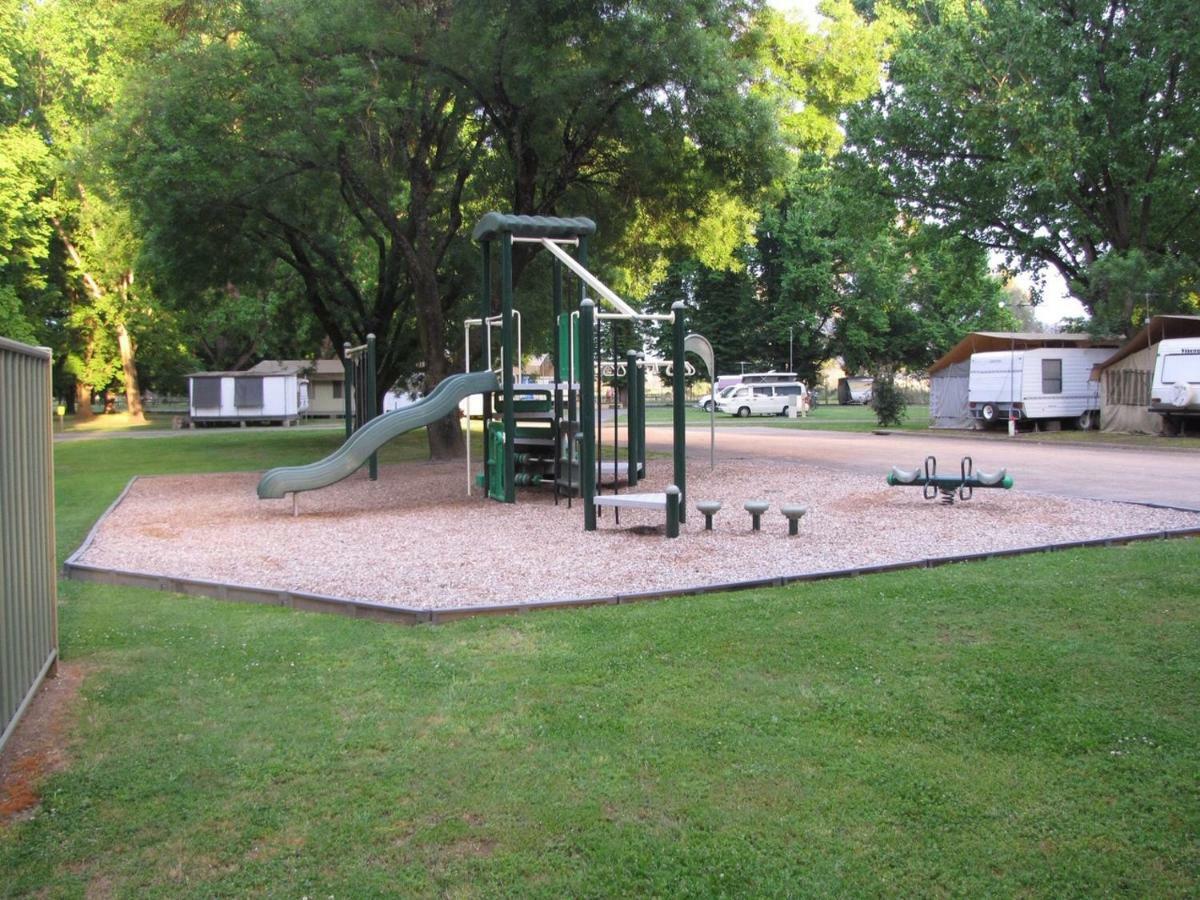 Myrtleford Holiday Park المظهر الخارجي الصورة